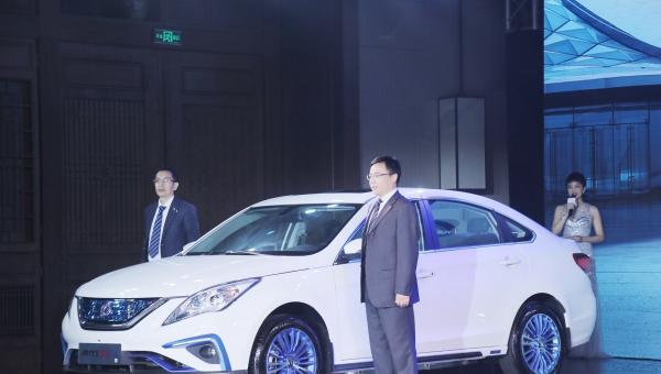 446.3km？风行S50EV、菱智M5EV进军续航主流阵营