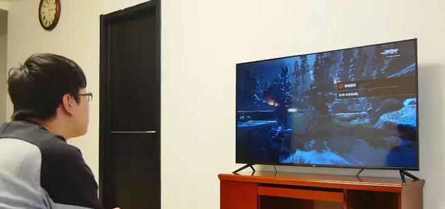 三大电视游戏主机体验:索尼PS4Pro\/微软Xbox