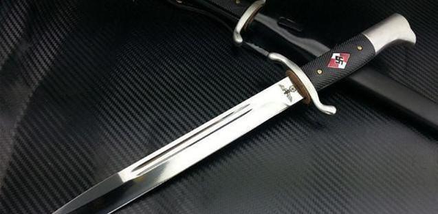 原来这就是二战时期德国警察使用的刺刀!简单