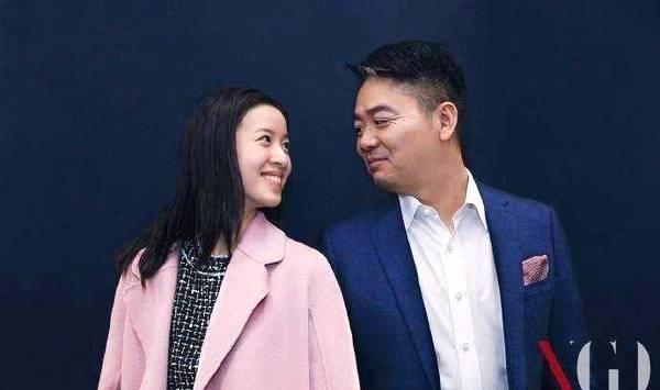 奶茶妹妹与刘强东最新写真, 简直就是父女恋!