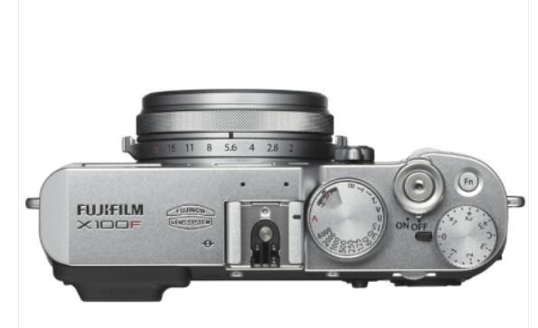 新手纠结入手哪一款微单相机?索尼、富士、佳