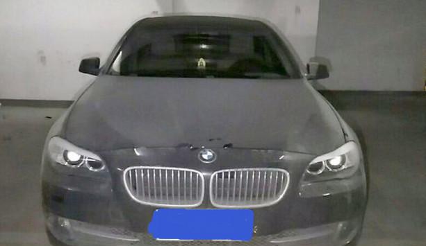 小伙25万提二手宝马5系, 打开车门后惊喜的说捡到宝了!