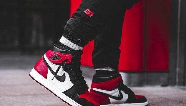 2018的AJ1黑红脚趾,你不知道的3个细节,鞋头