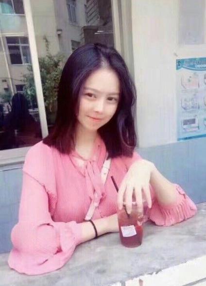 《长江七号》骗了我们多少年？她们居然都是女的？周星驰经典照片
