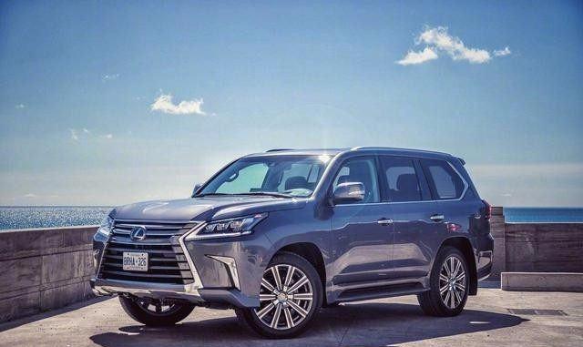 这款日系车比揽胜帅气，加价都提不到车，实力吊打汉兰达