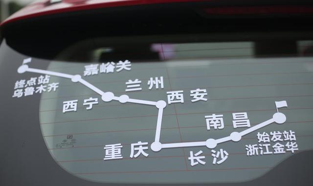 汽车品质强不强，拆开看看见真章，开不坏的众泰T700！