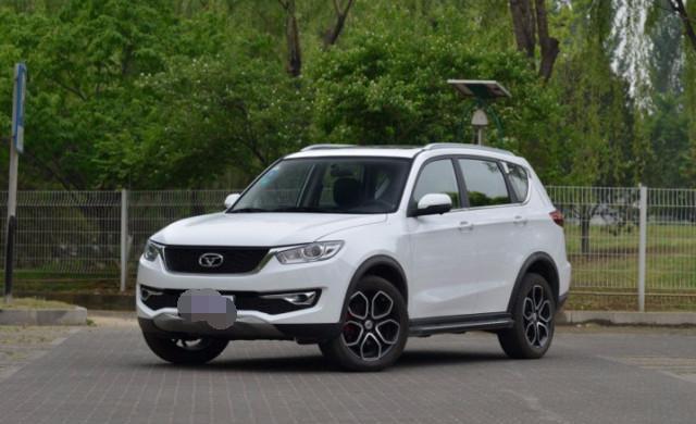 凯翼X3，全景天窗+10.1英寸大屏，顶配才10万！