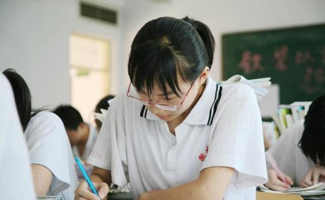 衡中2018高考成绩再次刷屏, 考入清华北大预计