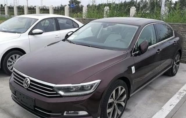 大众新款迈腾上市, 这个价格可以买凯迪拉克和奥迪了