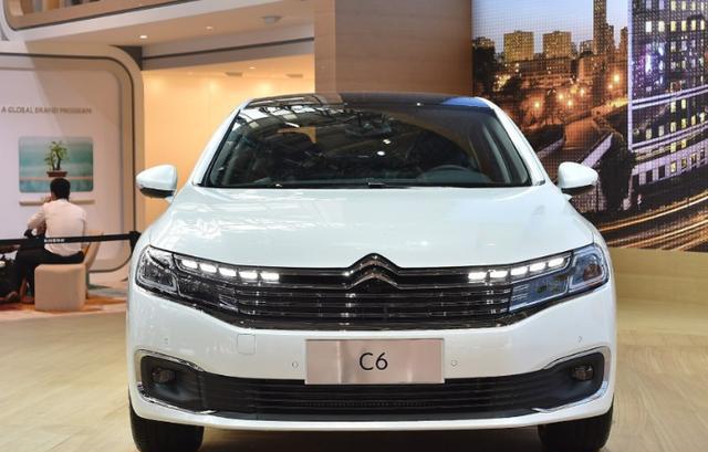 想知道“20-30万欧系中型三厢车“近期资讯盘点，你想要的这里都有