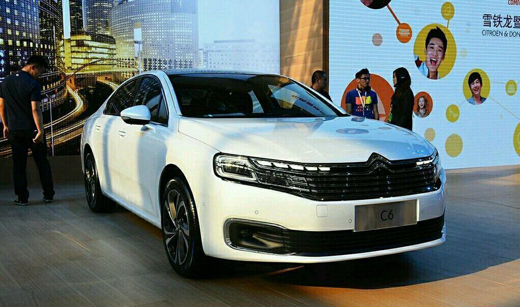 车长近5米! 内饰敢和A6对抗, 这款高端车卖18万迈腾拿啥比