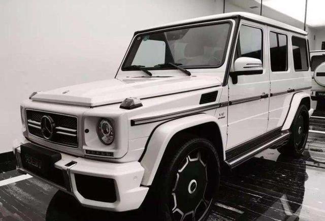 这家小厂改装的SUV秒杀卡宴，排量看呆法拉利，思聪可能都买不到