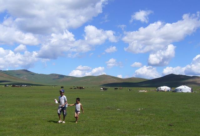 为什么外蒙古人通常不把内蒙古人当做真正的蒙
