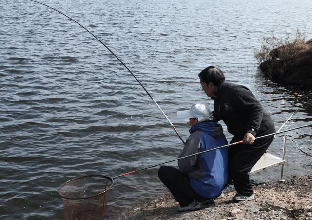 黑坑怎么不跑鱼? 减少脱钩的溜鱼的小技巧
