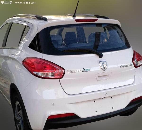 高大上, 宝骏310自动挡车型采用旋钮换挡加换挡拨片