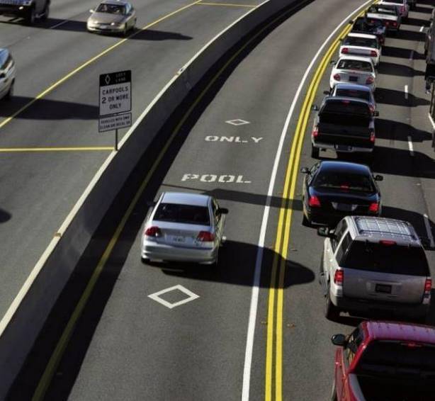 为什么在美国更容易搭便车？