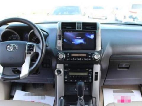 丰田傻眼了！普拉多作死取消全时四驱，销量直线下降