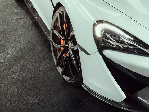 动静皆美空的中超跑,改装后迈凯轮拥有646PS超大马力!