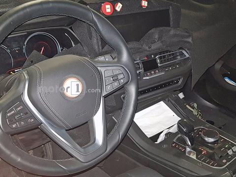 比现款更豪华 宝马全新X5内饰首曝