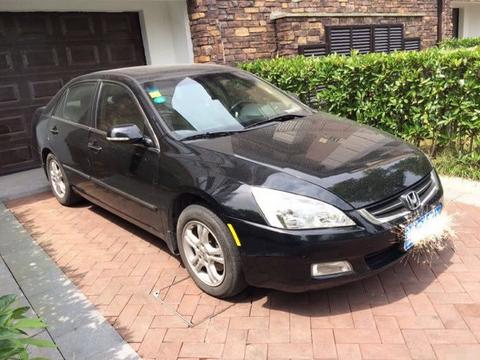 男子2万买了一辆二手雅阁，维修小伙：这车修好之后能卖10万！