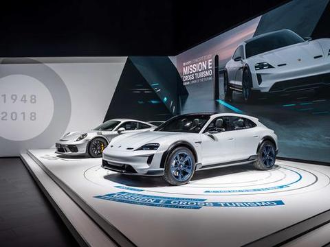 将电动化路线走到底 保时捷北京车展四款新车亮相