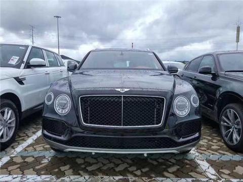 2018的款宾利添越SUV 汽油柴油版名驾专惠!