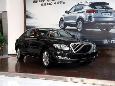 买凯美瑞后悔到哭!皇的冠看了都嫉妒,1。8T配6AT仅25万起!!