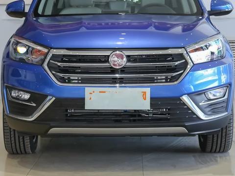 车重1的。3吨,配1。5L6MT,油耗6。9不足7万,还买啥昂科威?!