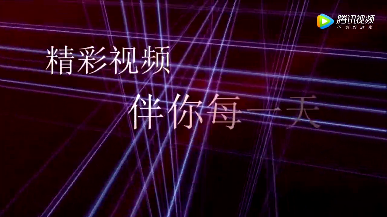 大货车超速过马路，接下来一幕才知道电动车才是老司机，稳！