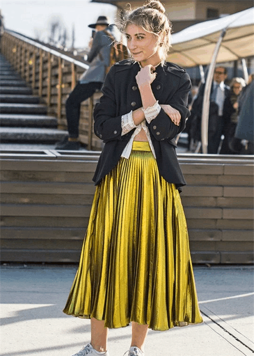 是时候穿上百褶裙去浪一浪了, 美美的穿搭秘籍戳进来看看