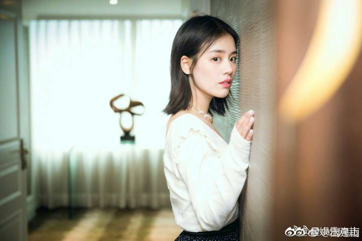 马思纯 更信爱情不朽 唐家三少妻子去世