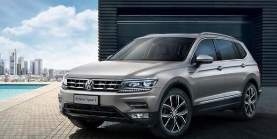 凯迪拉克XT5豪华版与途观L 330TSI豪华选谁好