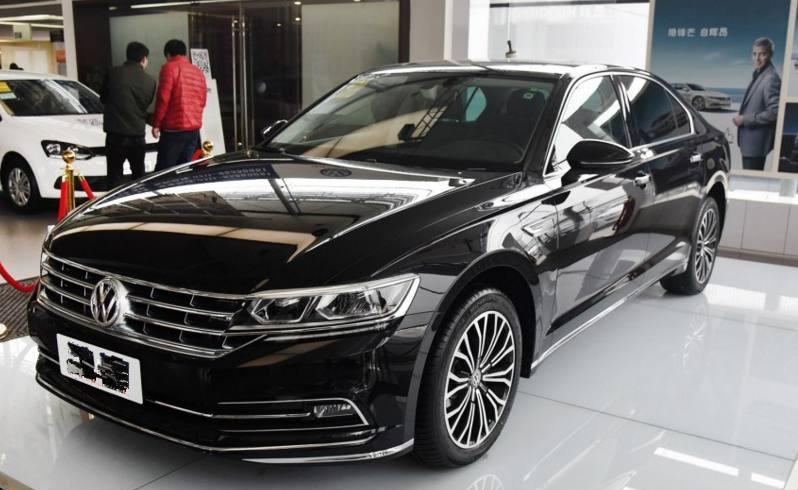 大众辉昂悄悄降价10万, 奥迪A6L措不及防! 车主: 这回赚大了!