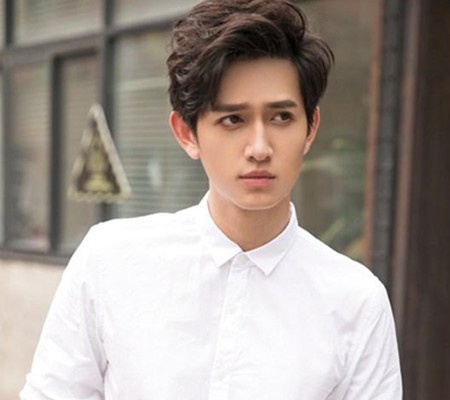 鹿晗,张一山,马可,吴磊同为90后,收入却是天壤