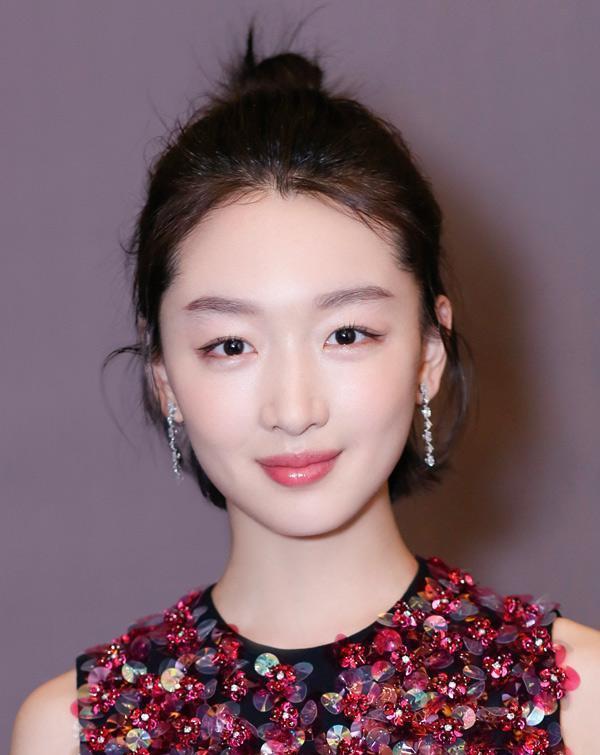 周冬雨的小眼妆画法, 单眼皮、下垂眼的菇凉快