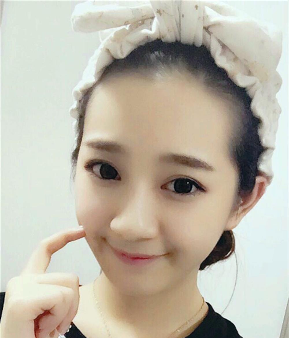 最近很火的一首歌《爱河》, 你喜欢听哪一个版