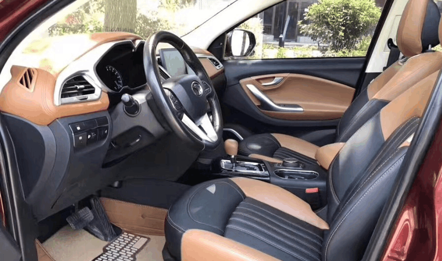 落地价14万, 现在只需12万, 360度摄像头, 车主纳闷为何没人要