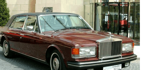 “赌王”挂1号车牌身价七百亿