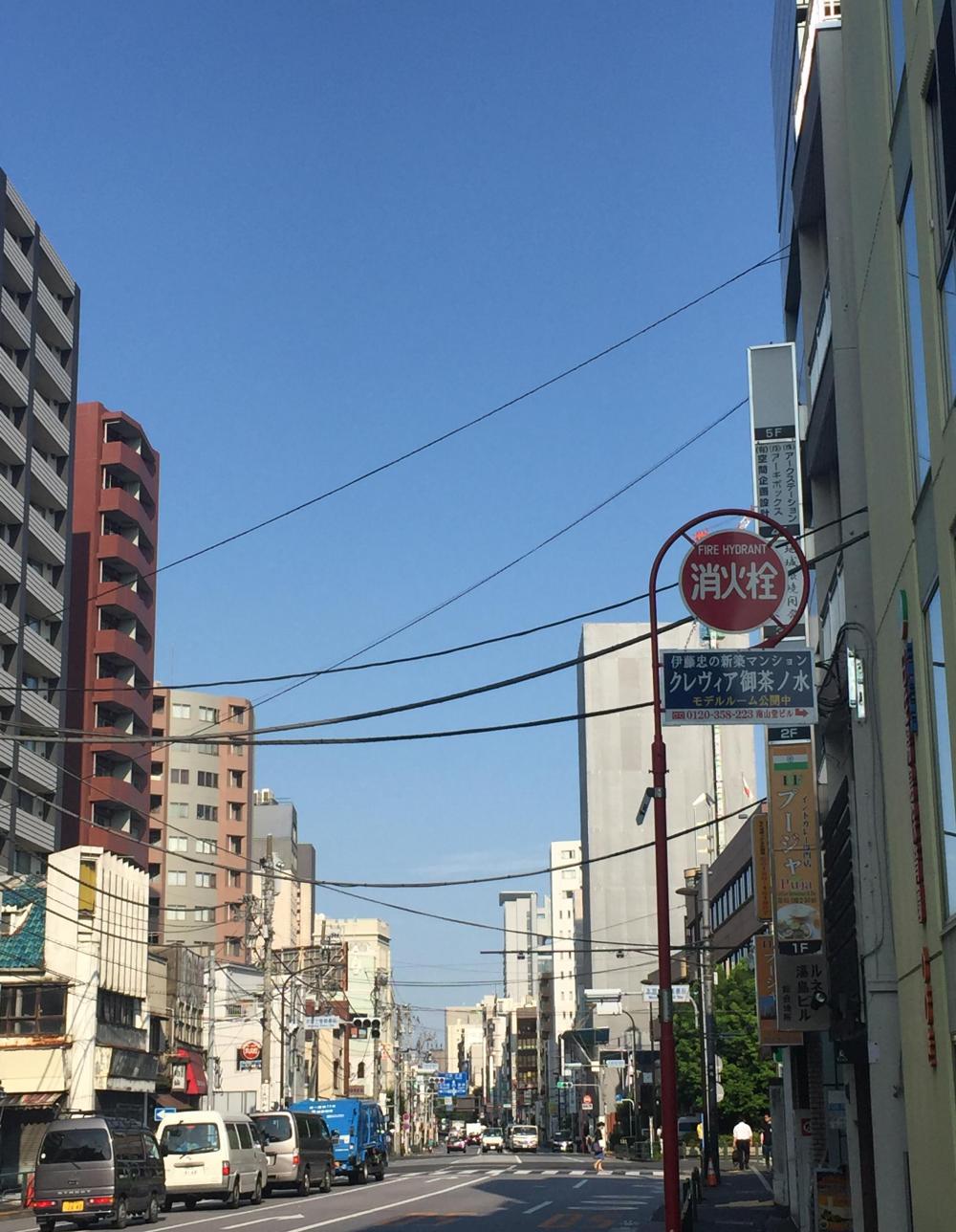 行走日本东京, 一个文明、干净和文艺的城市, 承