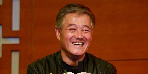 赵本山实力到底有多强,看下面照片就明白,东北扛把子不是白叫!