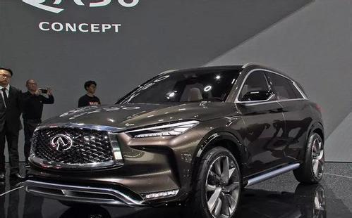 270P马力，百公里油耗仅5.4L，这款SUV的黑科技BBA都怕了