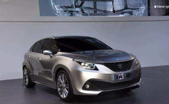 觉得铃木很丑很低端? 这车6万, 看这漆就不一般!