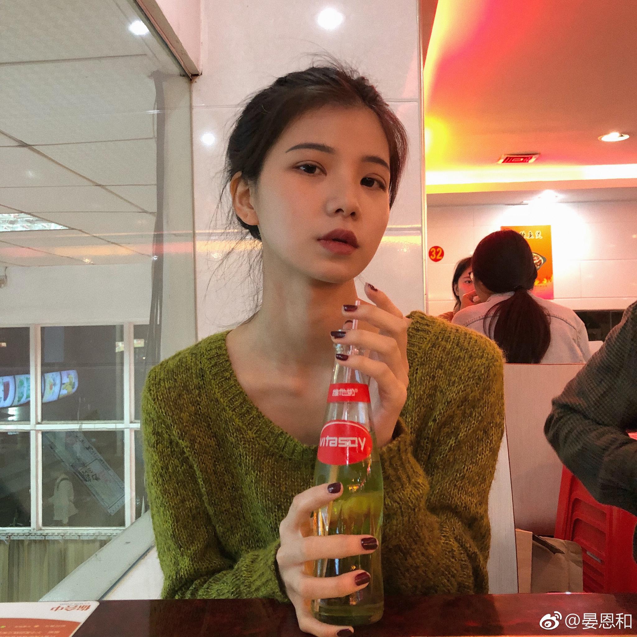 校花美女 95年 就读于北京理工大学珠海学院