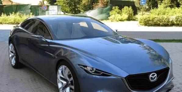 大众迈腾遭遇劲敌, 超高颜值堪称拦路虎, 油耗4L却仅售15万