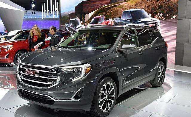 天生就是汉兰达克星！霸气不输揽胜，四驱9AT仅18万，上市必加价