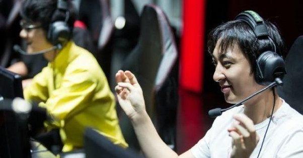 王思聪逆水寒处境堪忧,直播遭玩家围殴追杀连