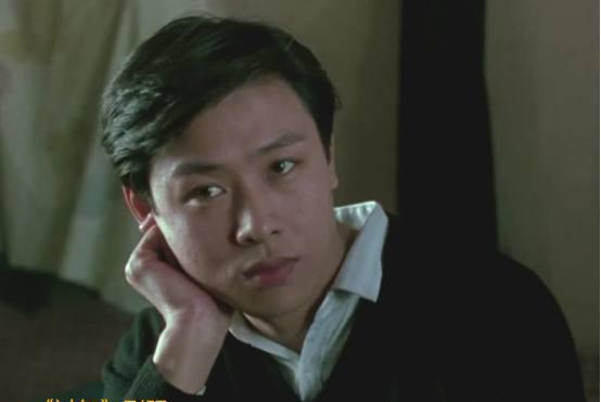胡亚捷全家福：妻子是京剧演员，两人因戏生情，儿子帅气个子高