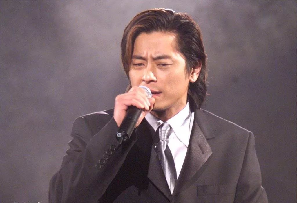 一人一首粤语歌,王杰经典的歌不少,但我却独爱