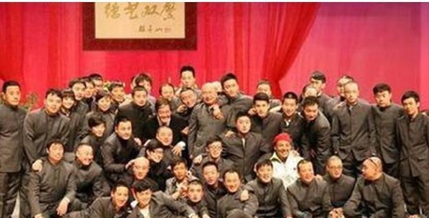 他老爸上亿身价, 送他800万的豪车却不要, 如今出行却一直开着它