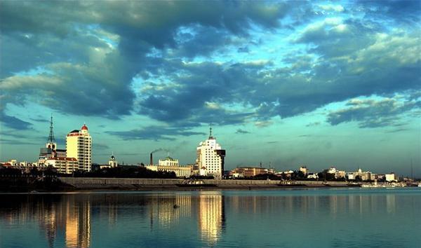 中国边境五个繁华的外国城市, 三个曾是中国领